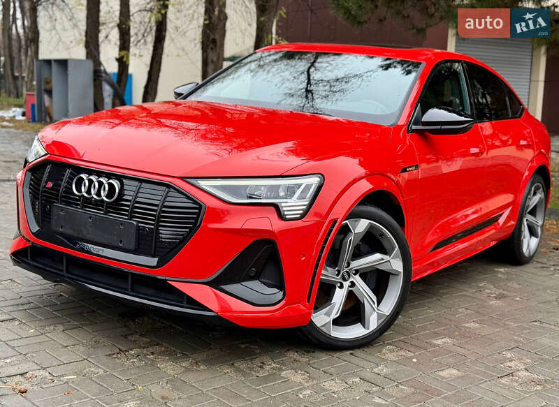 Внедорожник / Кроссовер Audi e-tron S Sportback 2022 в Днепре