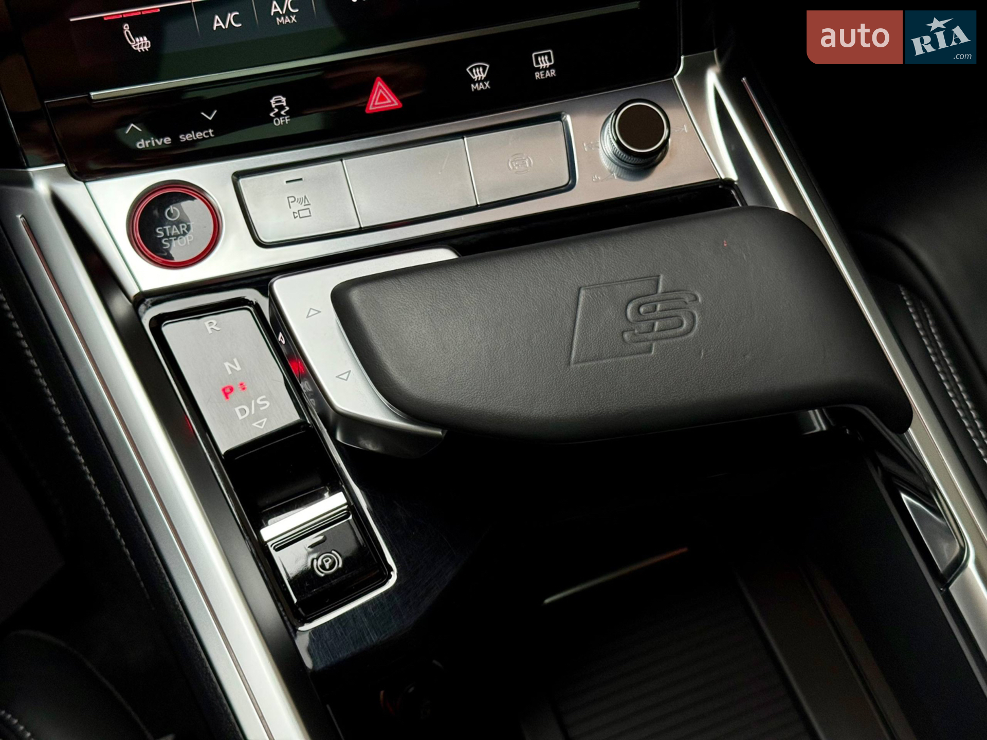 2022 Audi e-tron S Sportback - мініатюра 74