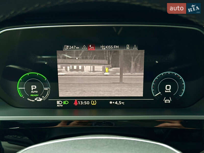 Внедорожник / Кроссовер Audi e-tron S Sportback 2022 в Днепре