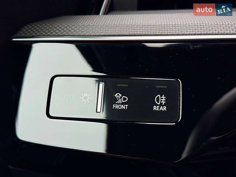 Внедорожник / Кроссовер Audi e-tron S Sportback 2022 в Днепре