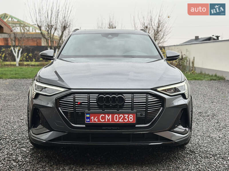Позашляховик / Кросовер Audi e-tron S Sportback 2021 в Ужгороді фото 19 Позашляховик / Кросовер Audi e-tron S Sportback 2021 в Ужгороді