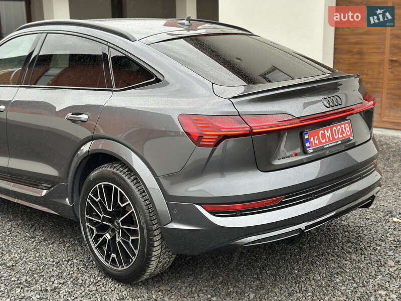 Позашляховик / Кросовер Audi e-tron S Sportback 2021 в Ужгороді фото 29 Позашляховик / Кросовер Audi e-tron S Sportback 2021 в Ужгороді