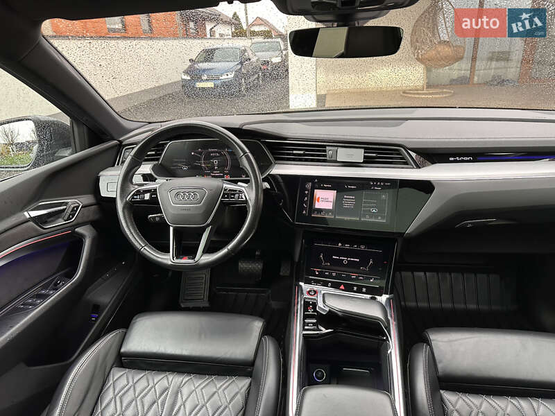 Позашляховик / Кросовер Audi e-tron S Sportback 2021 в Ужгороді фото 52 Позашляховик / Кросовер Audi e-tron S Sportback 2021 в Ужгороді