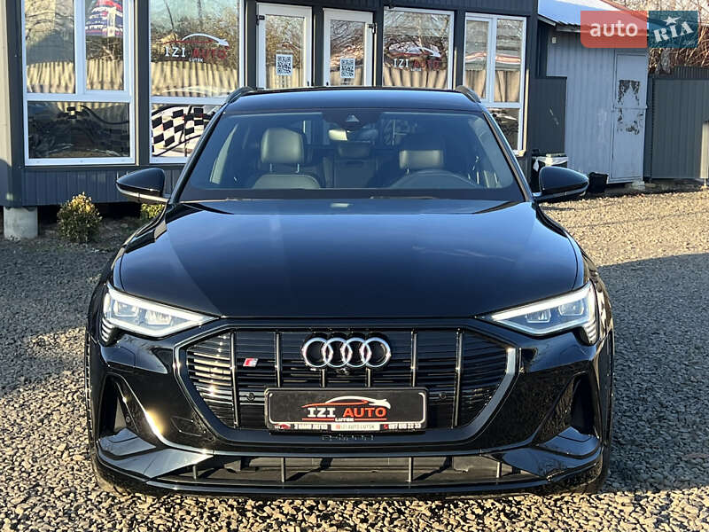 Позашляховик / Кросовер Audi e-tron S Sportback 2022 в Луцьку
