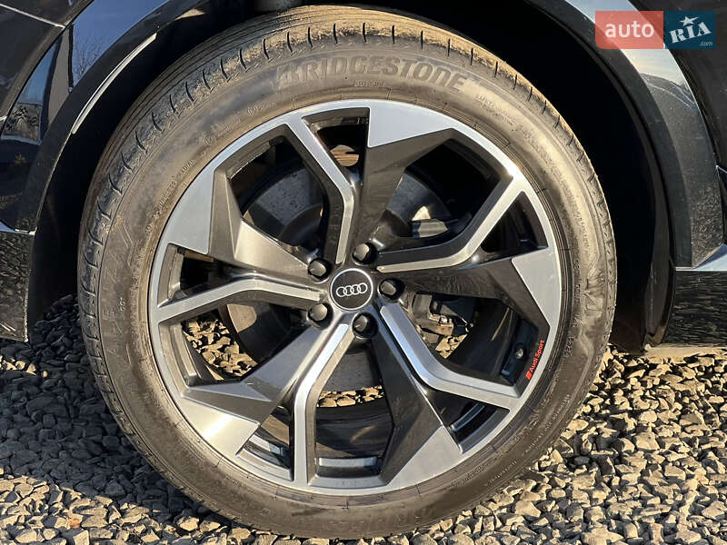 Позашляховик / Кросовер Audi e-tron S Sportback 2022 в Луцьку