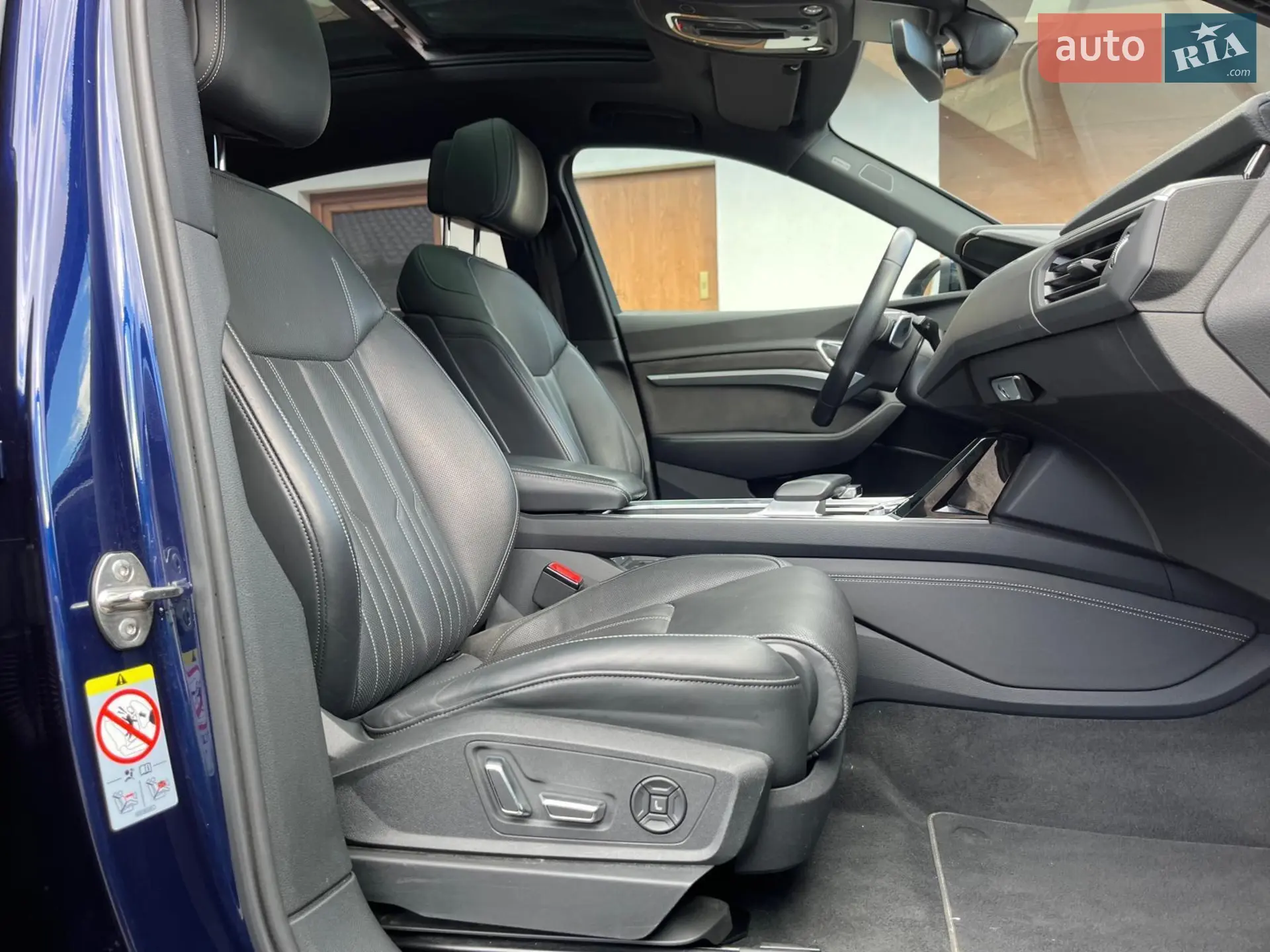 2021 Audi e-tron S Sportback - мініатюра 15
