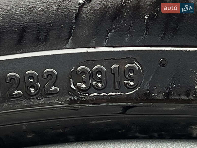 Позашляховик / Кросовер Audi e-tron S Sportback 2023 в Луцьку