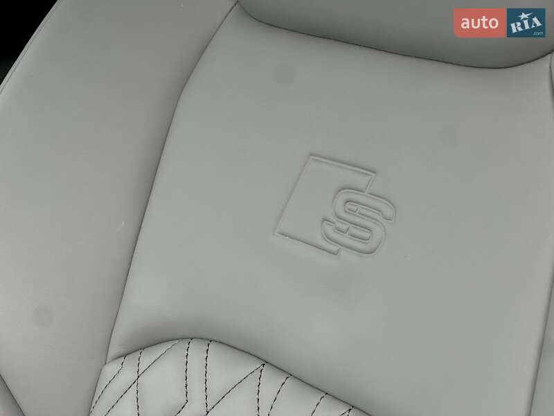 Позашляховик / Кросовер Audi e-tron S Sportback 2023 в Луцьку