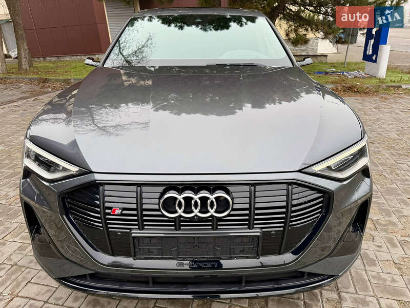Внедорожник / Кроссовер Audi e-tron S Sportback 2022 в Днепре