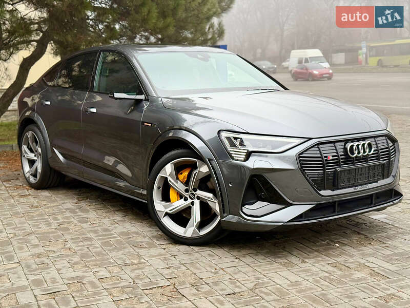 Внедорожник / Кроссовер Audi e-tron S Sportback 2022 в Днепре