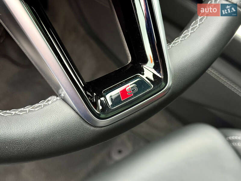 Внедорожник / Кроссовер Audi e-tron S Sportback 2022 в Днепре