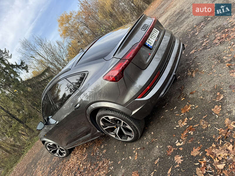 Внедорожник / Кроссовер Audi e-tron S Sportback 2023 в Калуше