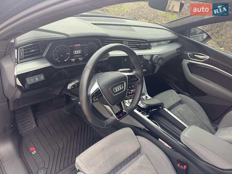Внедорожник / Кроссовер Audi e-tron S Sportback 2023 в Калуше