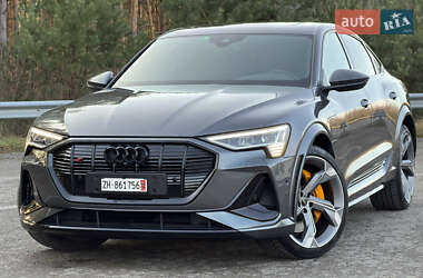 Позашляховик / Кросовер Audi e-tron S Sportback 2022 в Ковелі