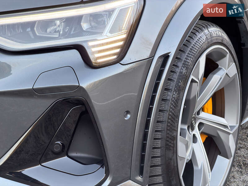 Внедорожник / Кроссовер Audi e-tron S Sportback 2022 в Ковеле фото 22 Внедорожник / Кроссовер Audi e-tron S Sportback 2022 в Ковеле