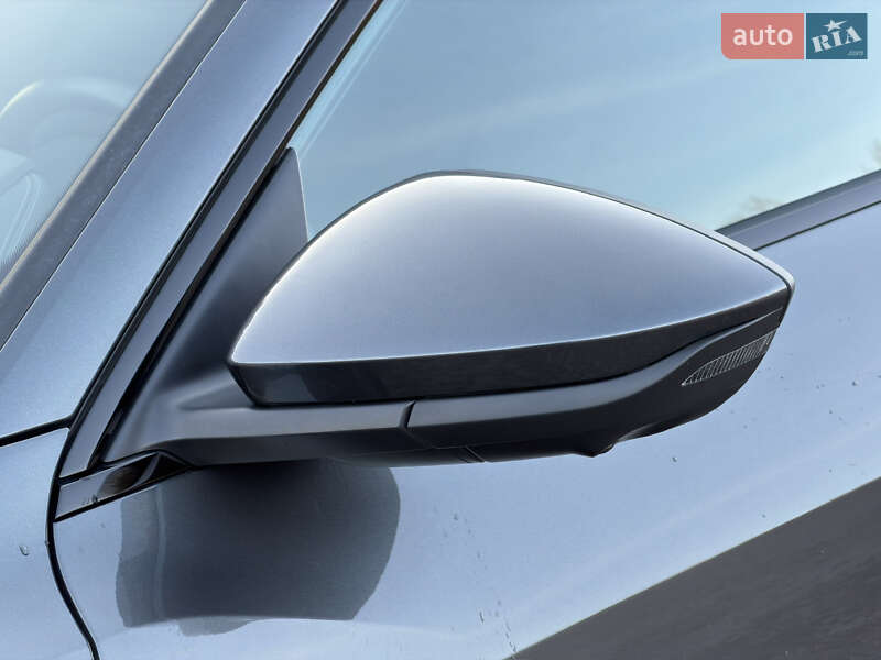 Внедорожник / Кроссовер Audi e-tron S Sportback 2022 в Ковеле фото 42 Внедорожник / Кроссовер Audi e-tron S Sportback 2022 в Ковеле