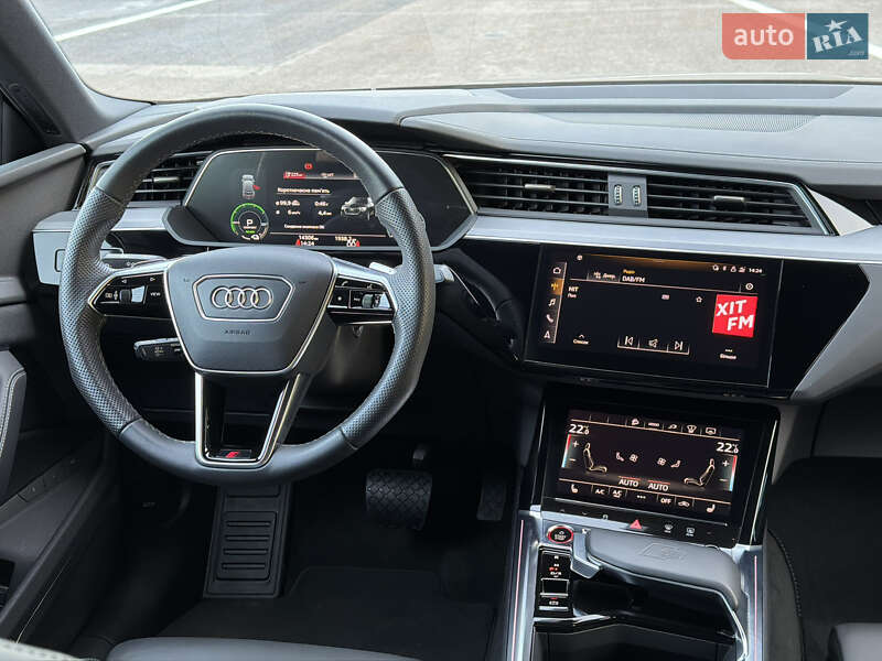 Внедорожник / Кроссовер Audi e-tron S Sportback 2022 в Ковеле фото 114 Внедорожник / Кроссовер Audi e-tron S Sportback 2022 в Ковеле