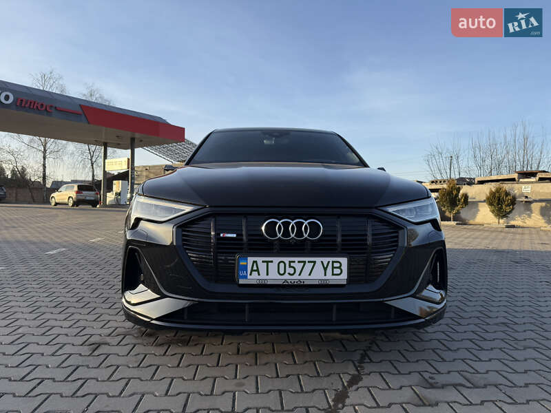 Позашляховик / Кросовер Audi e-tron S Sportback 2021 в Коломиї