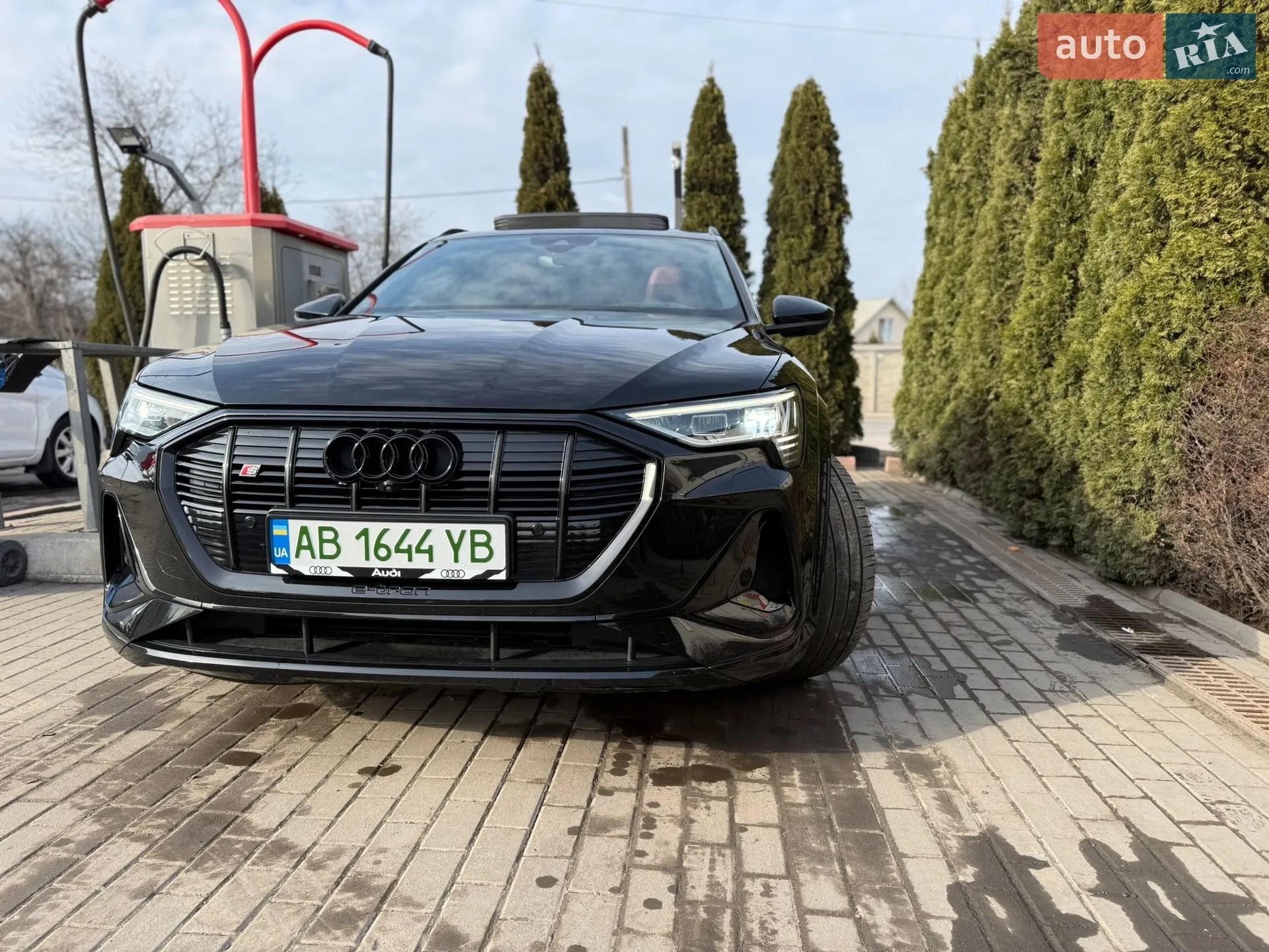 2021 Audi e-tron S Sportback - мініатюра 22