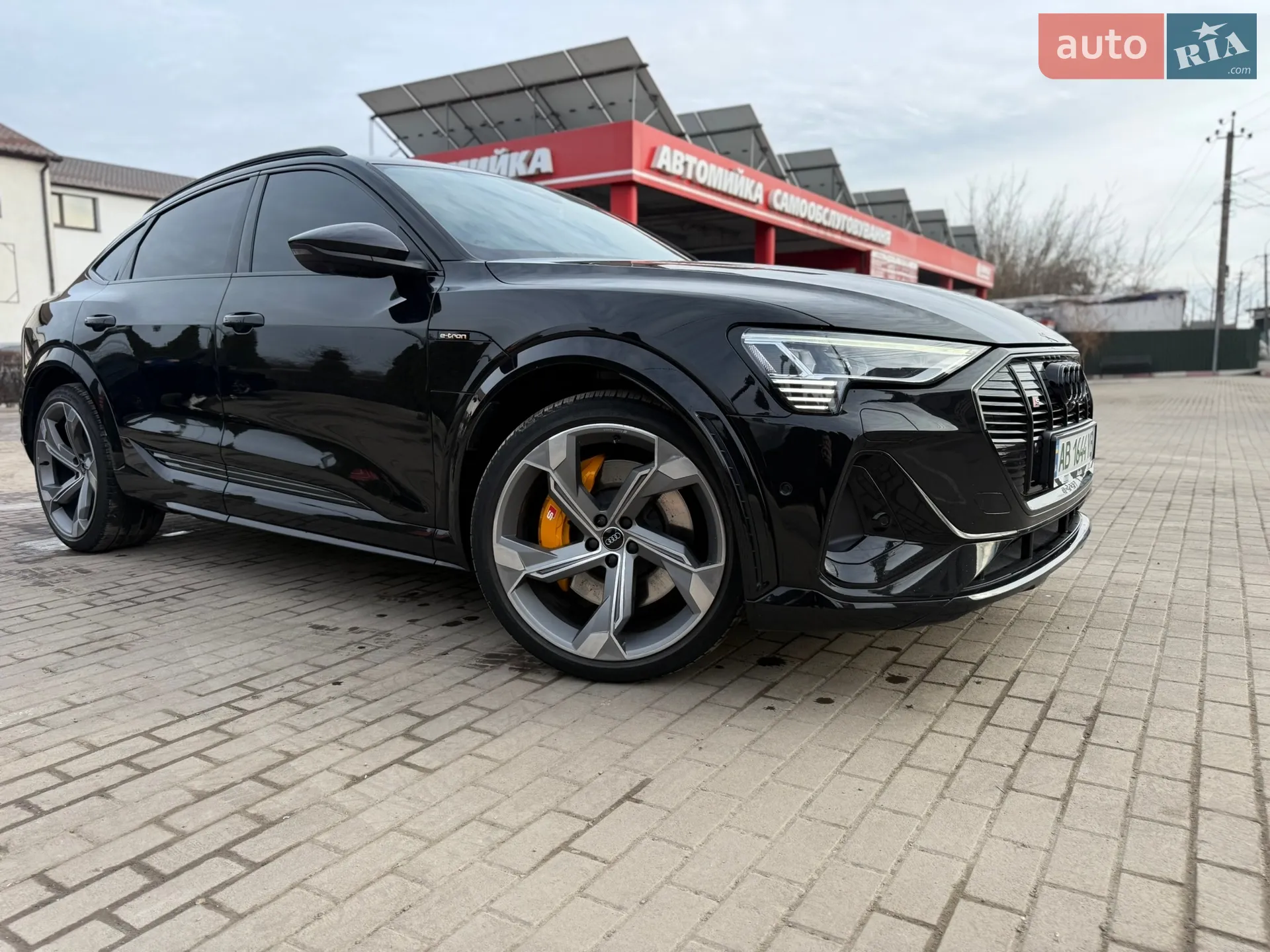 2021 Audi e-tron S Sportback - мініатюра 10