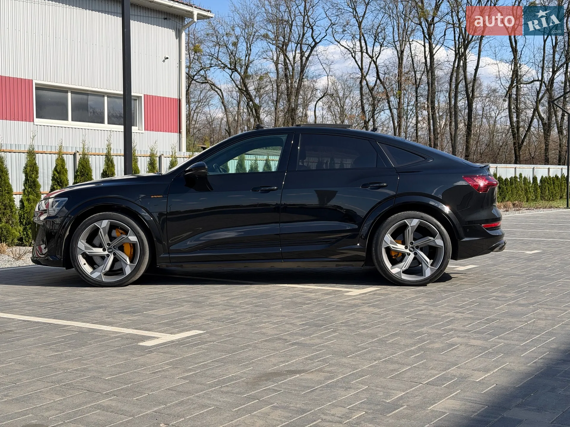 2021 Audi e-tron S Sportback - мініатюра 8