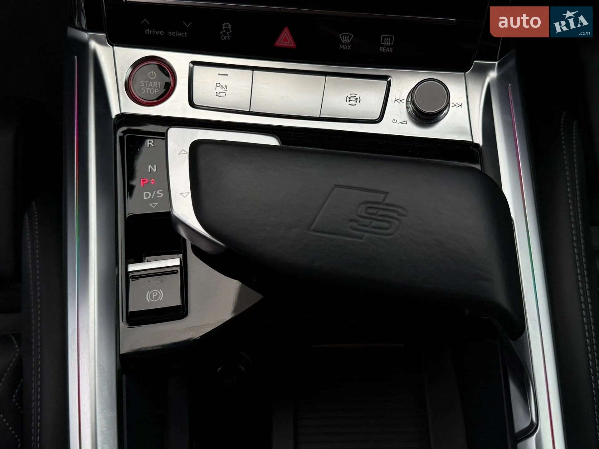 2023 Audi e-tron S Sportback - мініатюра 117