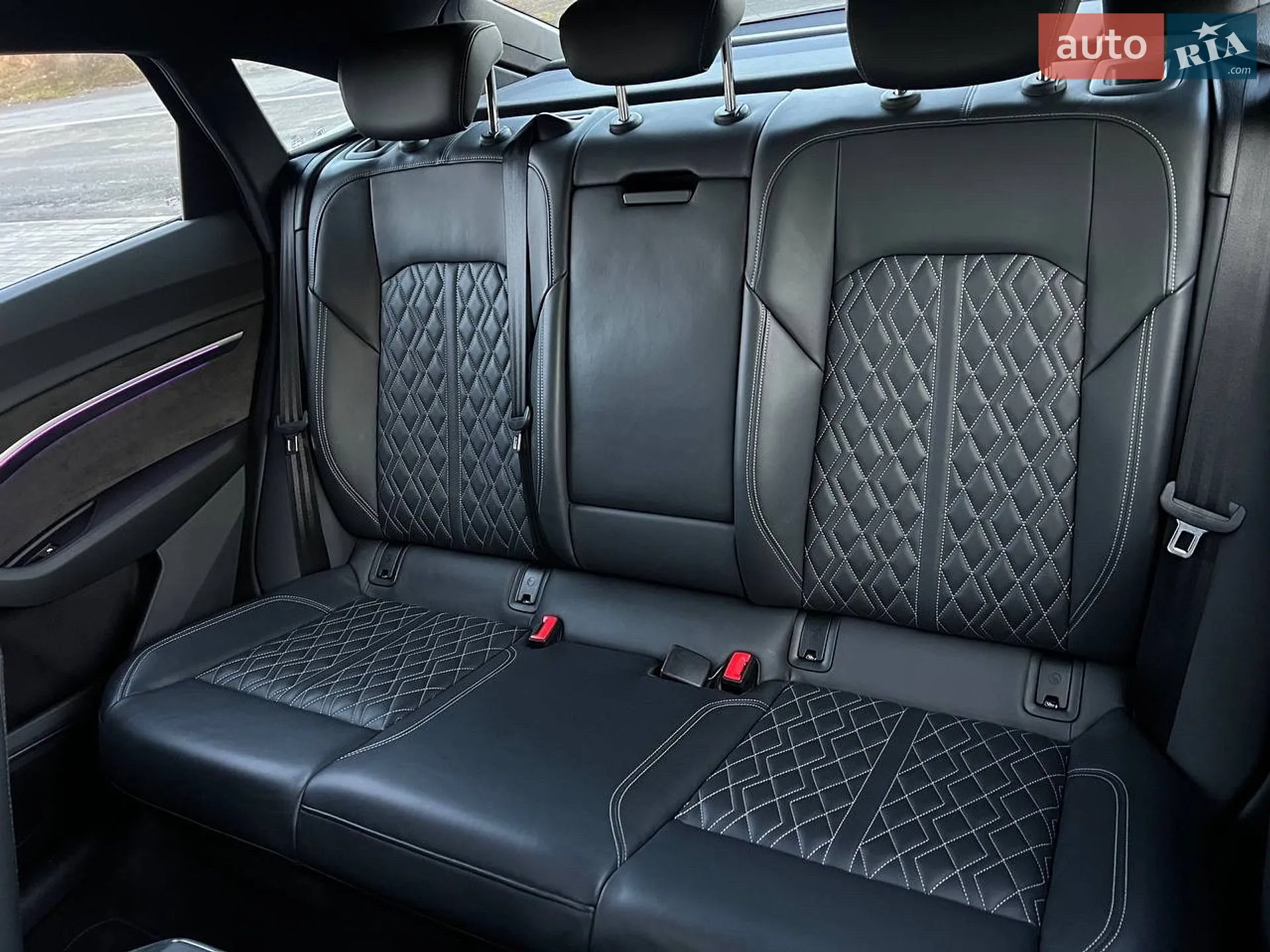 2021 Audi e-tron S Sportback - мініатюра 36
