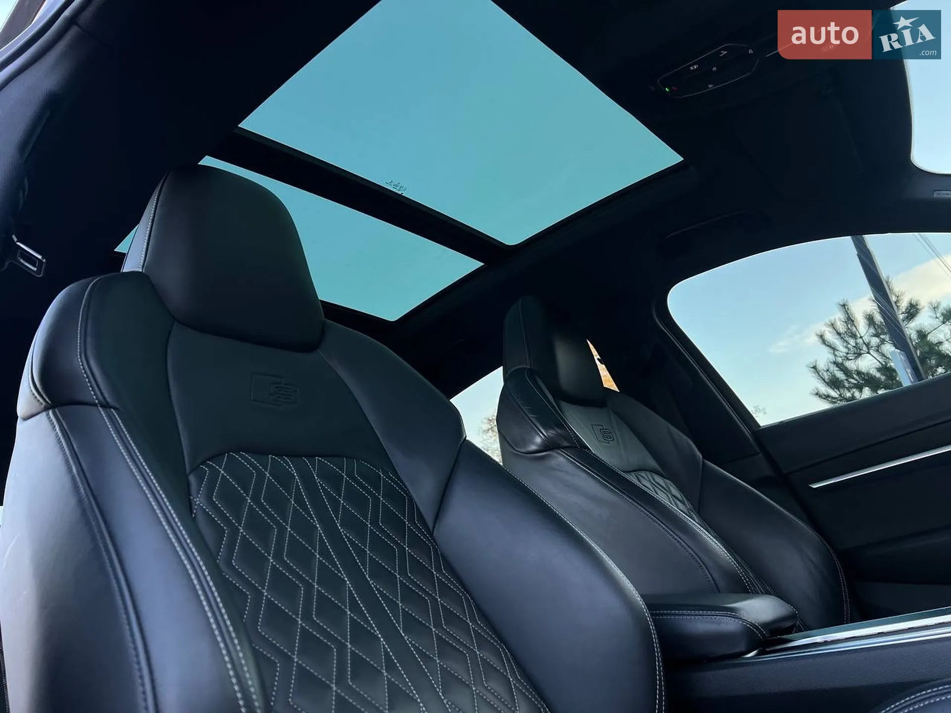 2021 Audi e-tron S Sportback - мініатюра 42