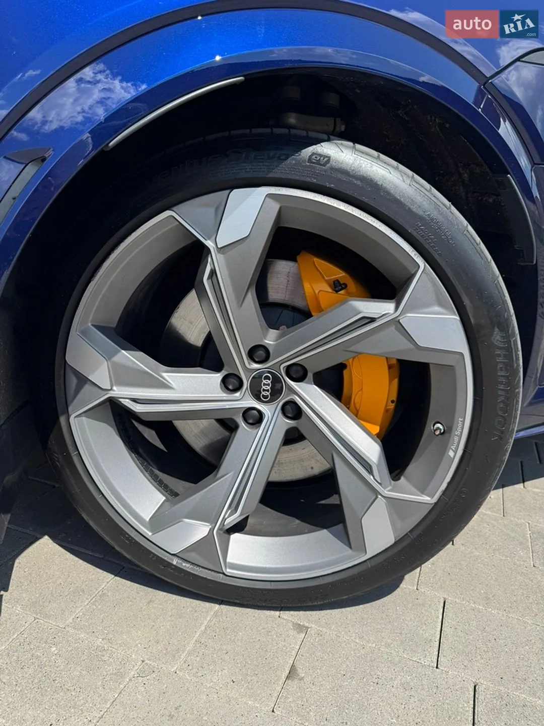 2021 Audi e-tron S Sportback - мініатюра 10