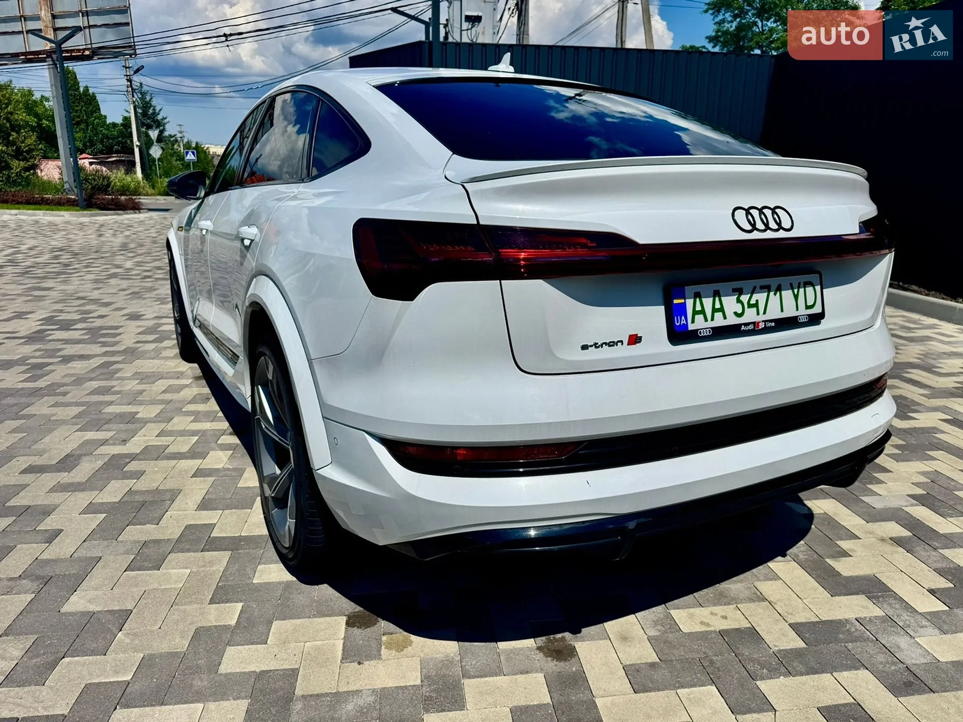 2021 Audi e-tron S Sportback - мініатюра 12