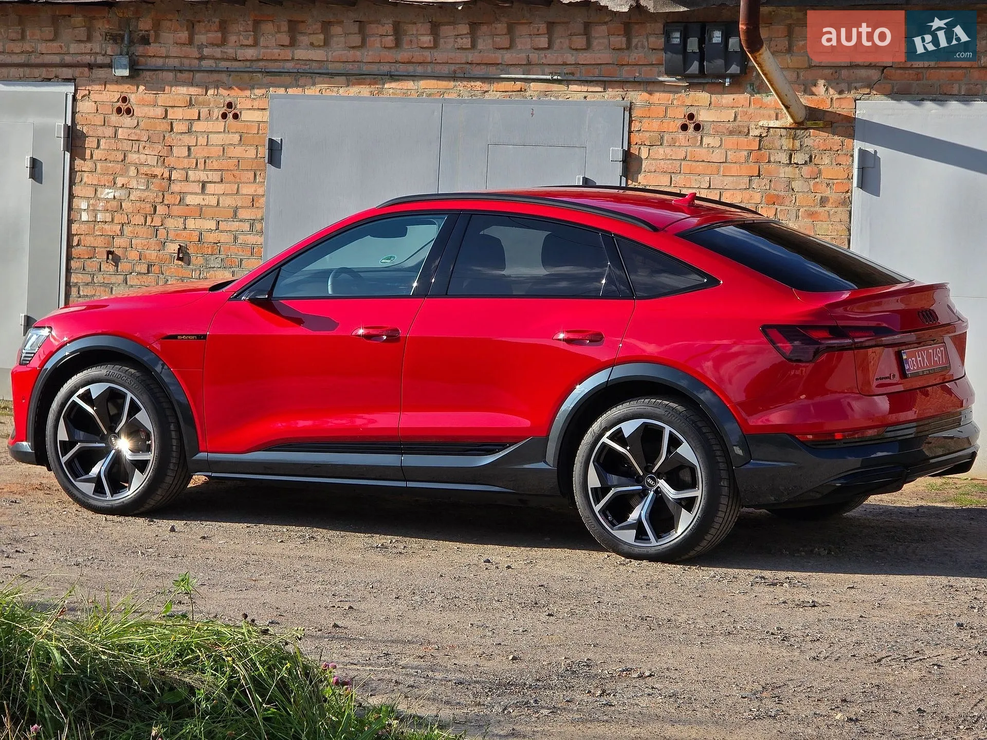 2022 Audi e-tron S Sportback - мініатюра 105