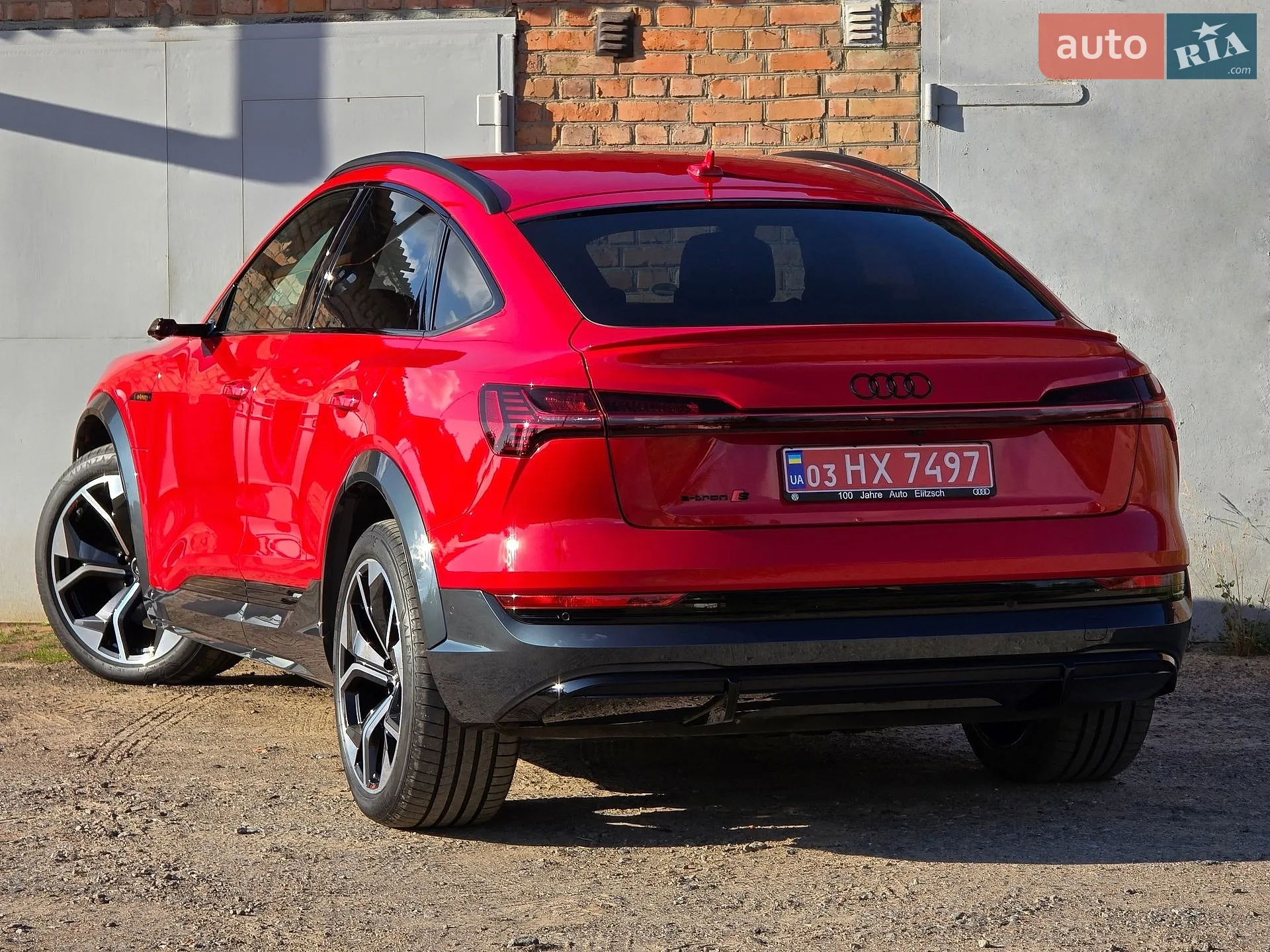 2022 Audi e-tron S Sportback - мініатюра 113