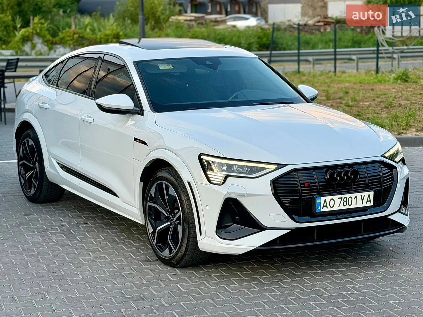 2021 Audi e-tron S Sportback - мініатюра 40