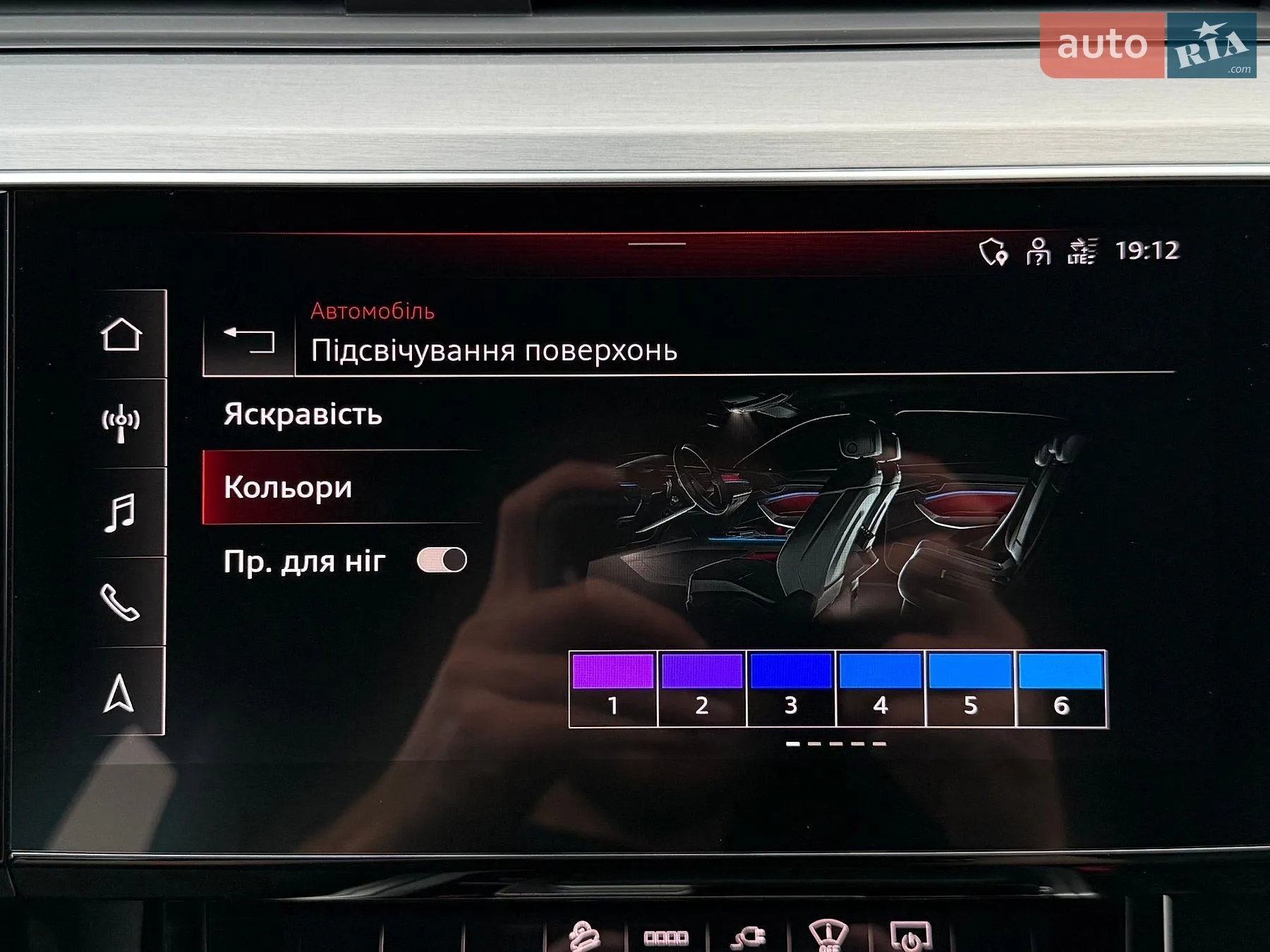 2022 Audi e-tron S Sportback - мініатюра 102