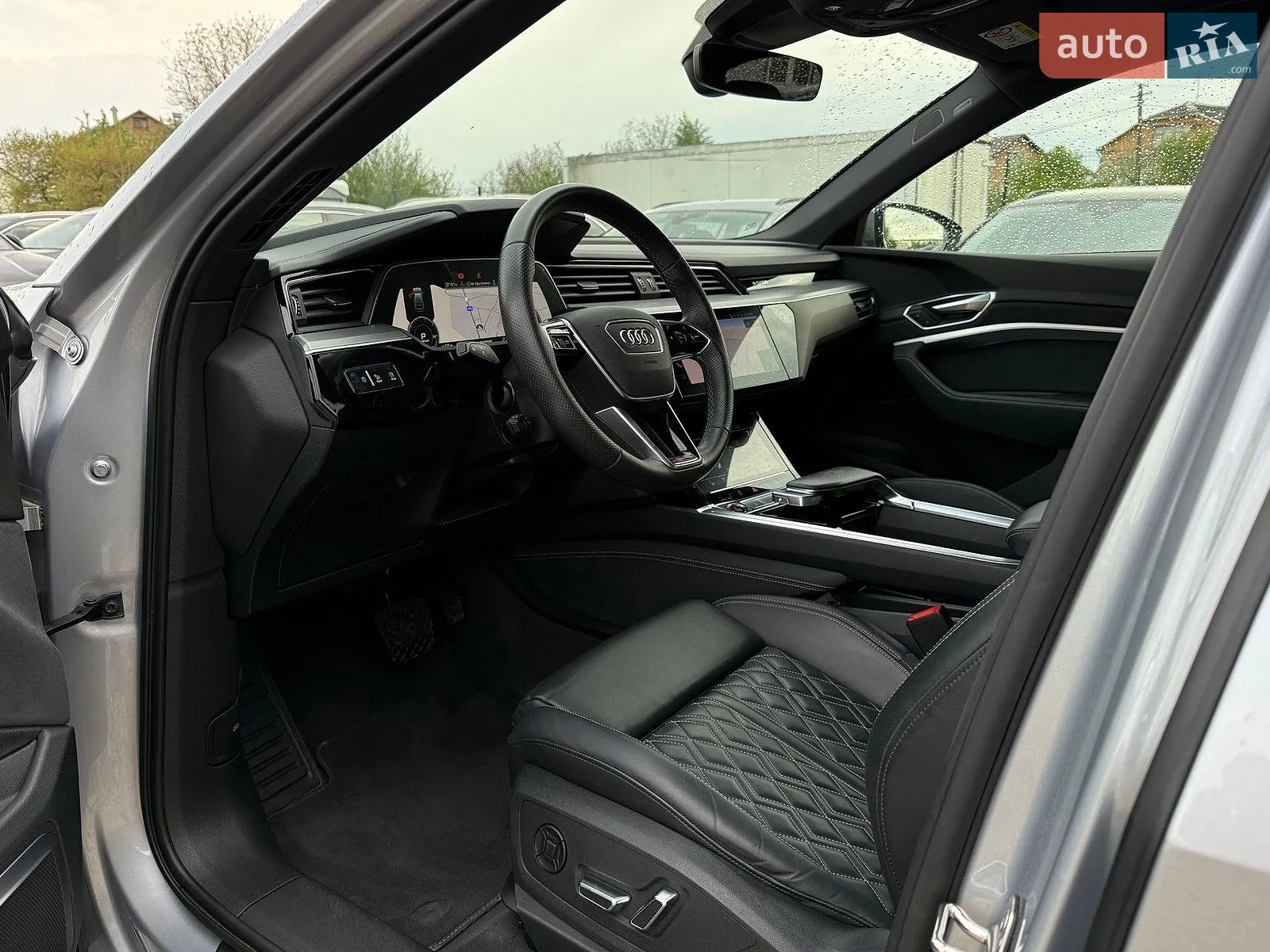 2022 Audi e-tron S Sportback - мініатюра 51