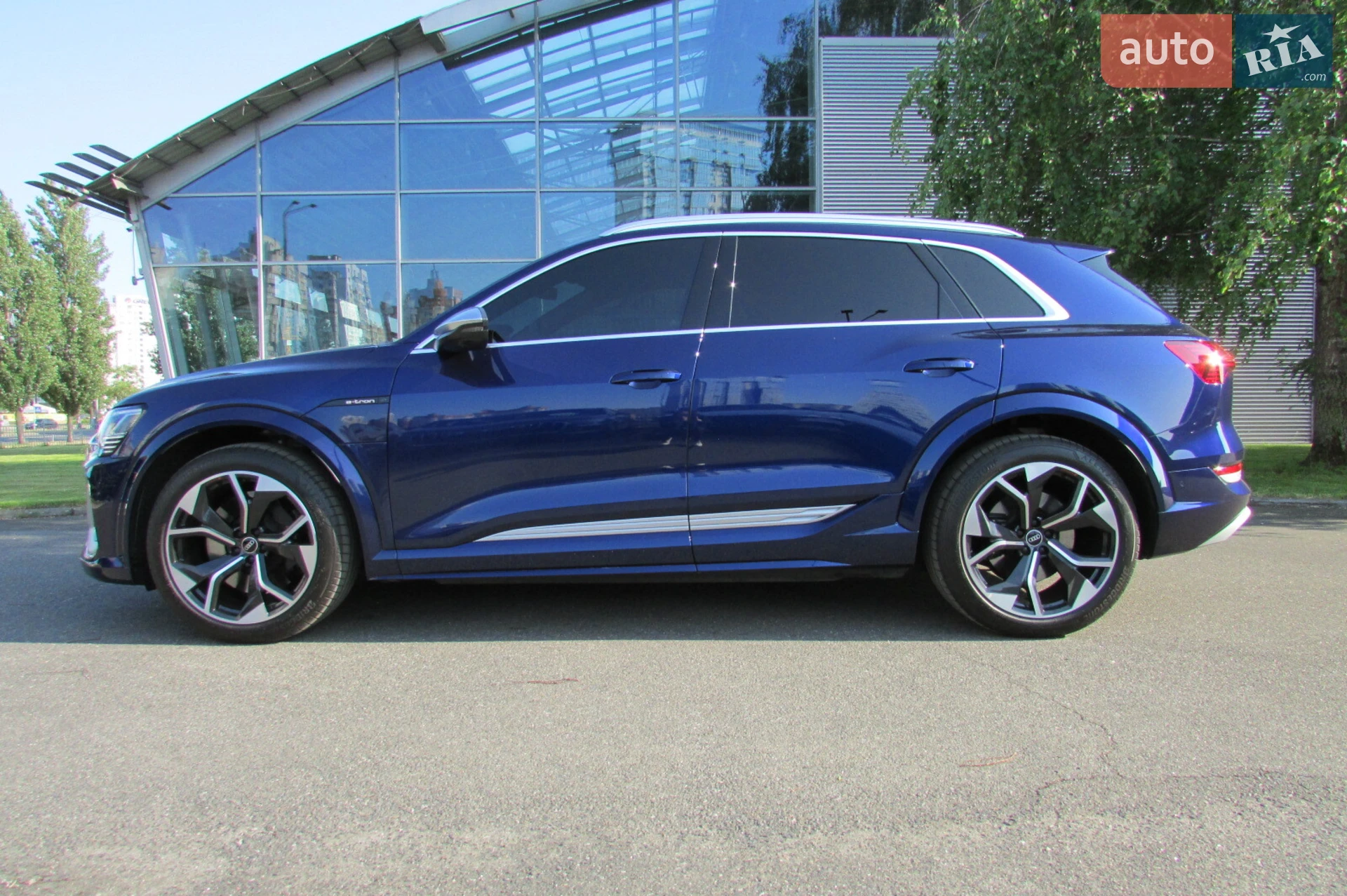 2021 Audi e-tron S - мініатюра 108