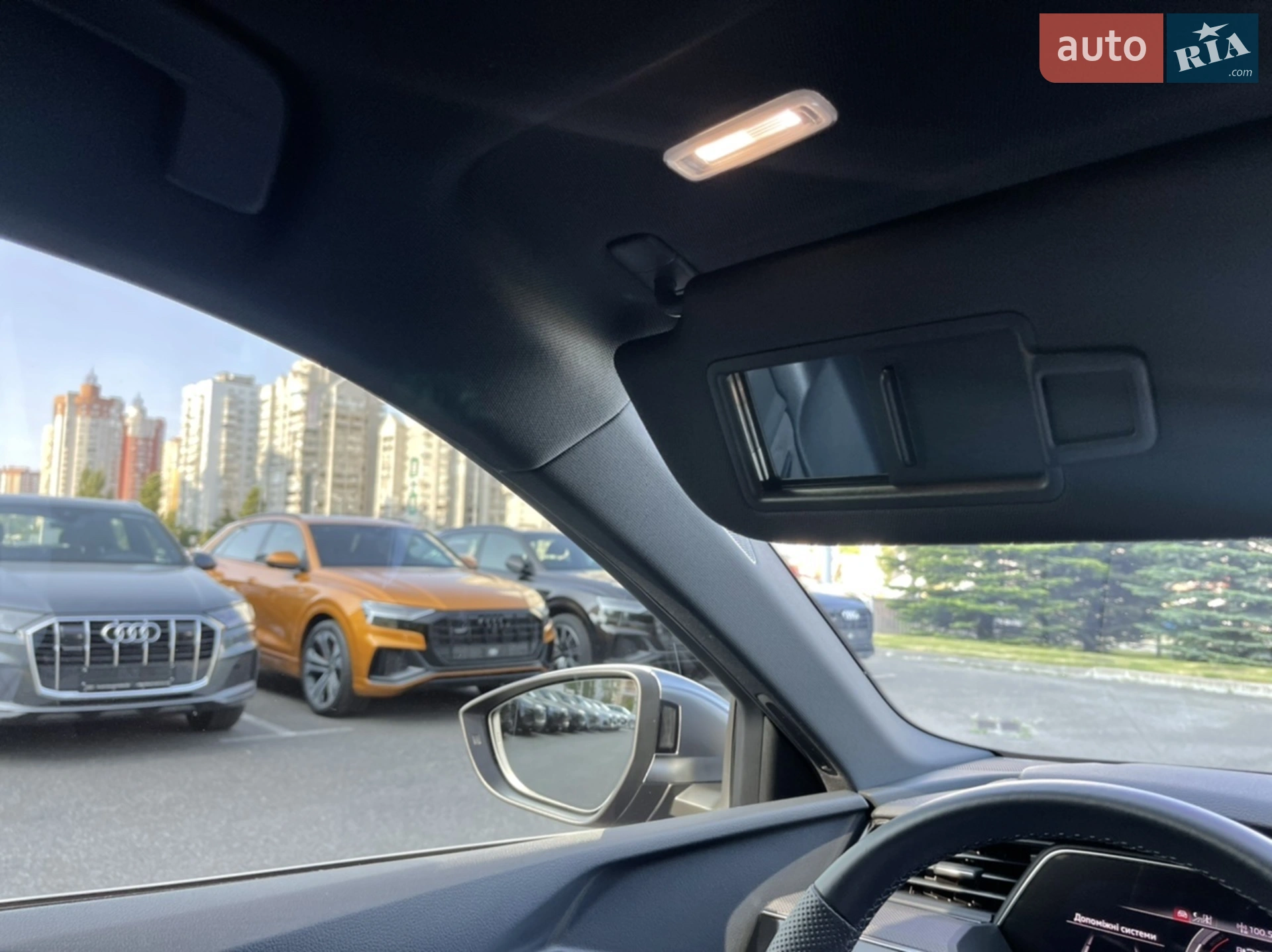 2021 Audi e-tron S - мініатюра 70