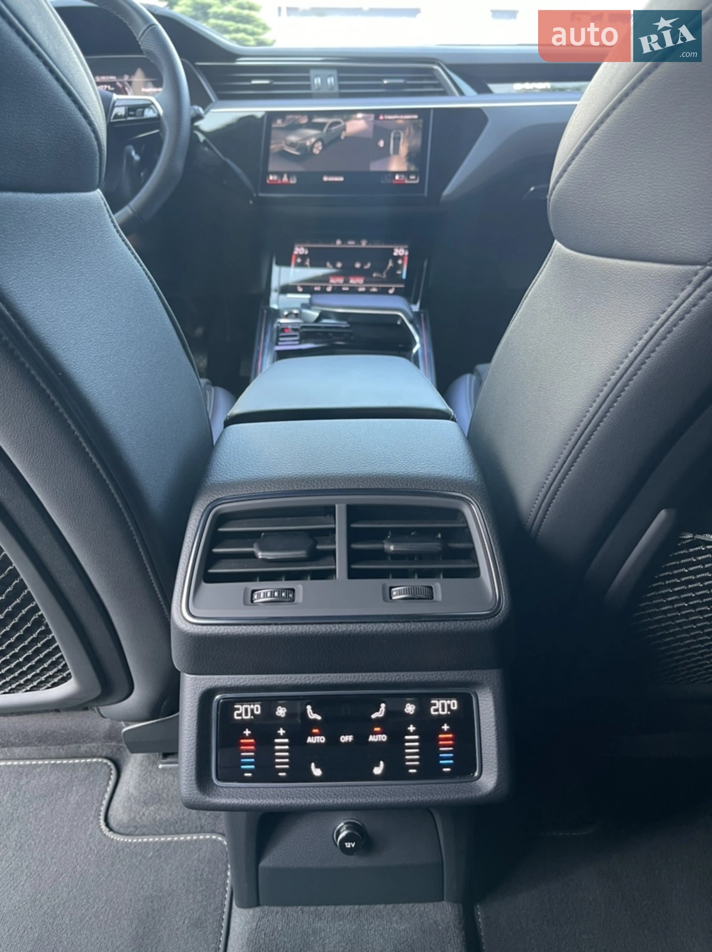 2021 Audi e-tron S - мініатюра 77