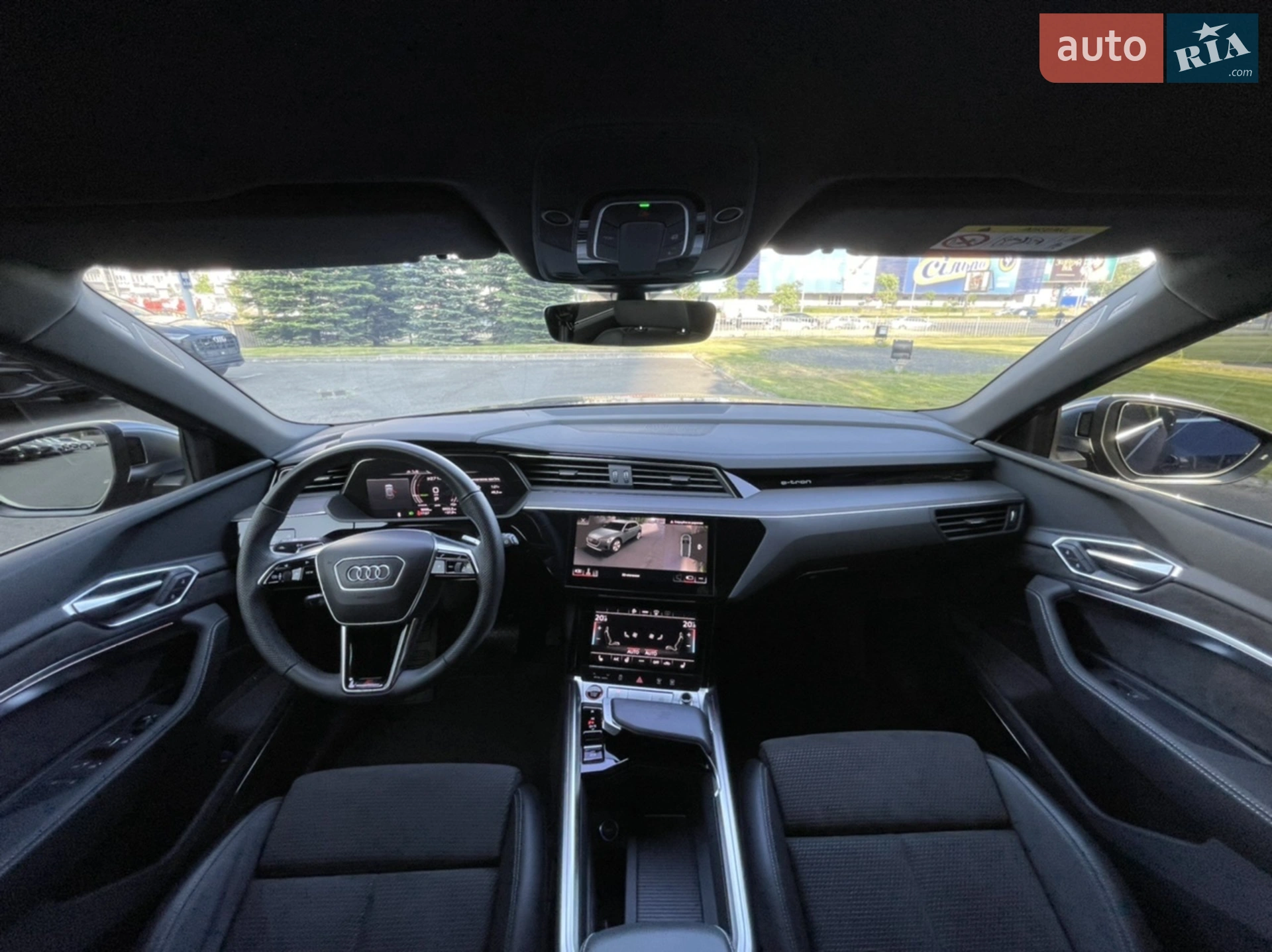 2021 Audi e-tron S - мініатюра 86