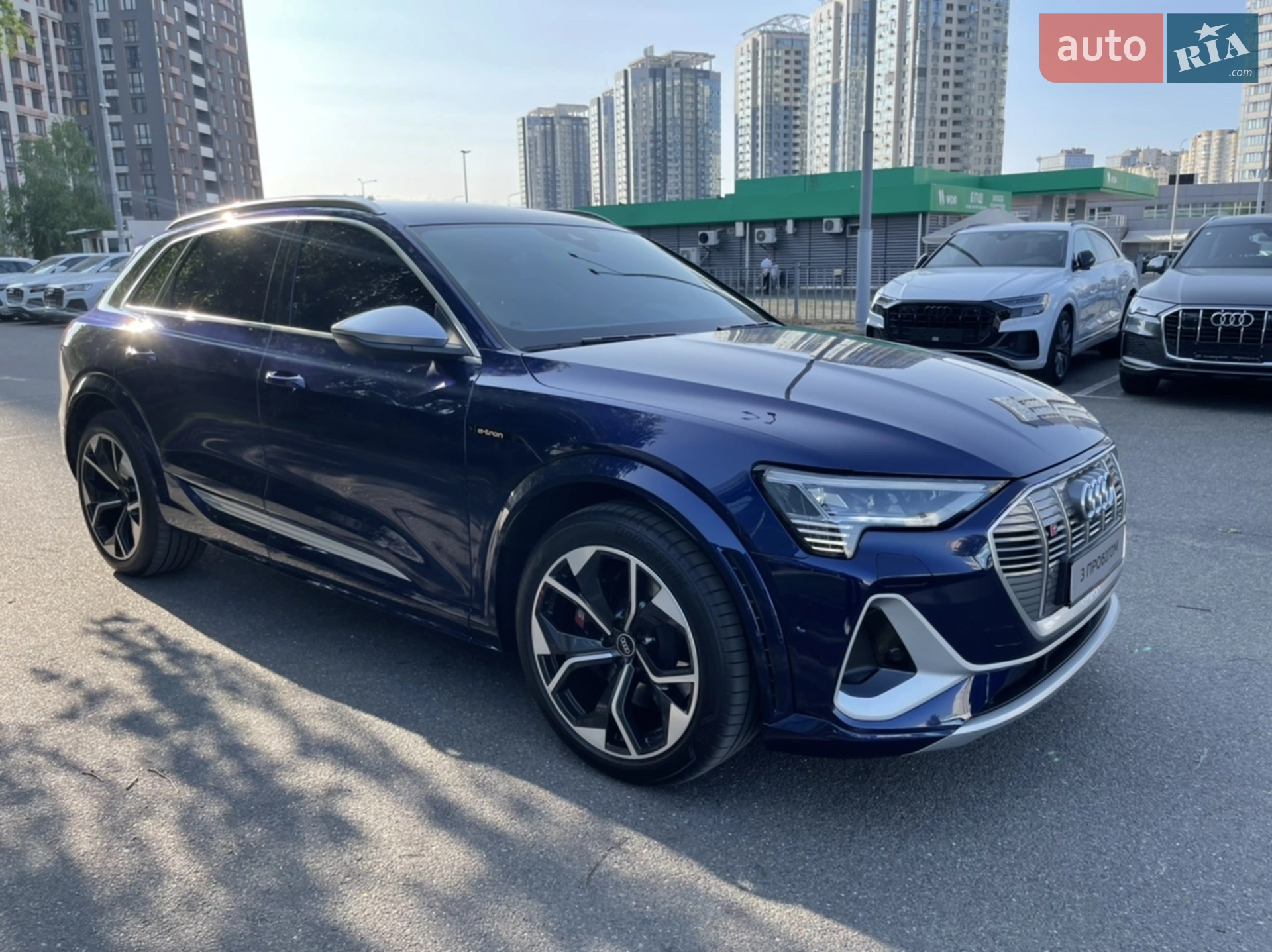 2021 Audi e-tron S - мініатюра 104