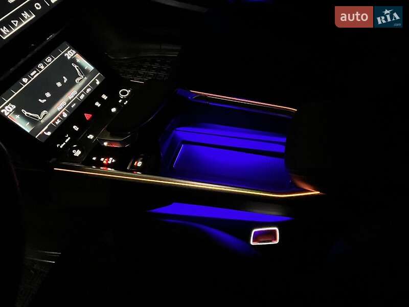 Внедорожник / Кроссовер Audi e-tron S 2021 в Киеве