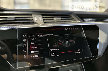 Внедорожник / Кроссовер Audi e-tron S 2021 в Львове