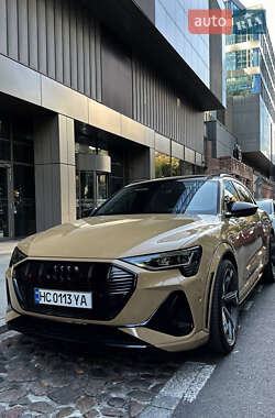 Внедорожник / Кроссовер Audi e-tron S 2022 в 