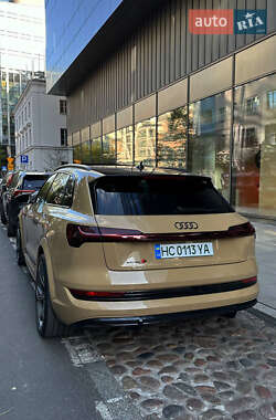 Внедорожник / Кроссовер Audi e-tron S 2022 в 