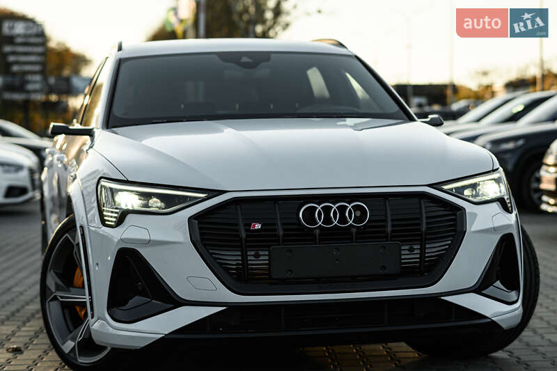 Позашляховик / Кросовер Audi e-tron S 2021 в Львові