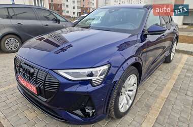 Внедорожник / Кроссовер Audi e-tron S 2022 в 