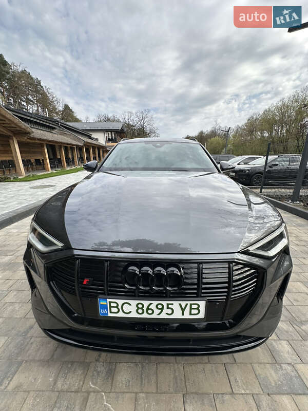 Внедорожник / Кроссовер Audi e-tron S 2022 в Львове