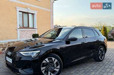 Внедорожник / Кроссовер Audi e-tron S 2021 в 