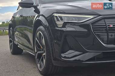 Внедорожник / Кроссовер Audi e-tron S 2021 в 