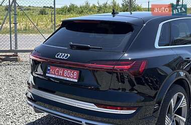 Внедорожник / Кроссовер Audi e-tron S 2022 в 
